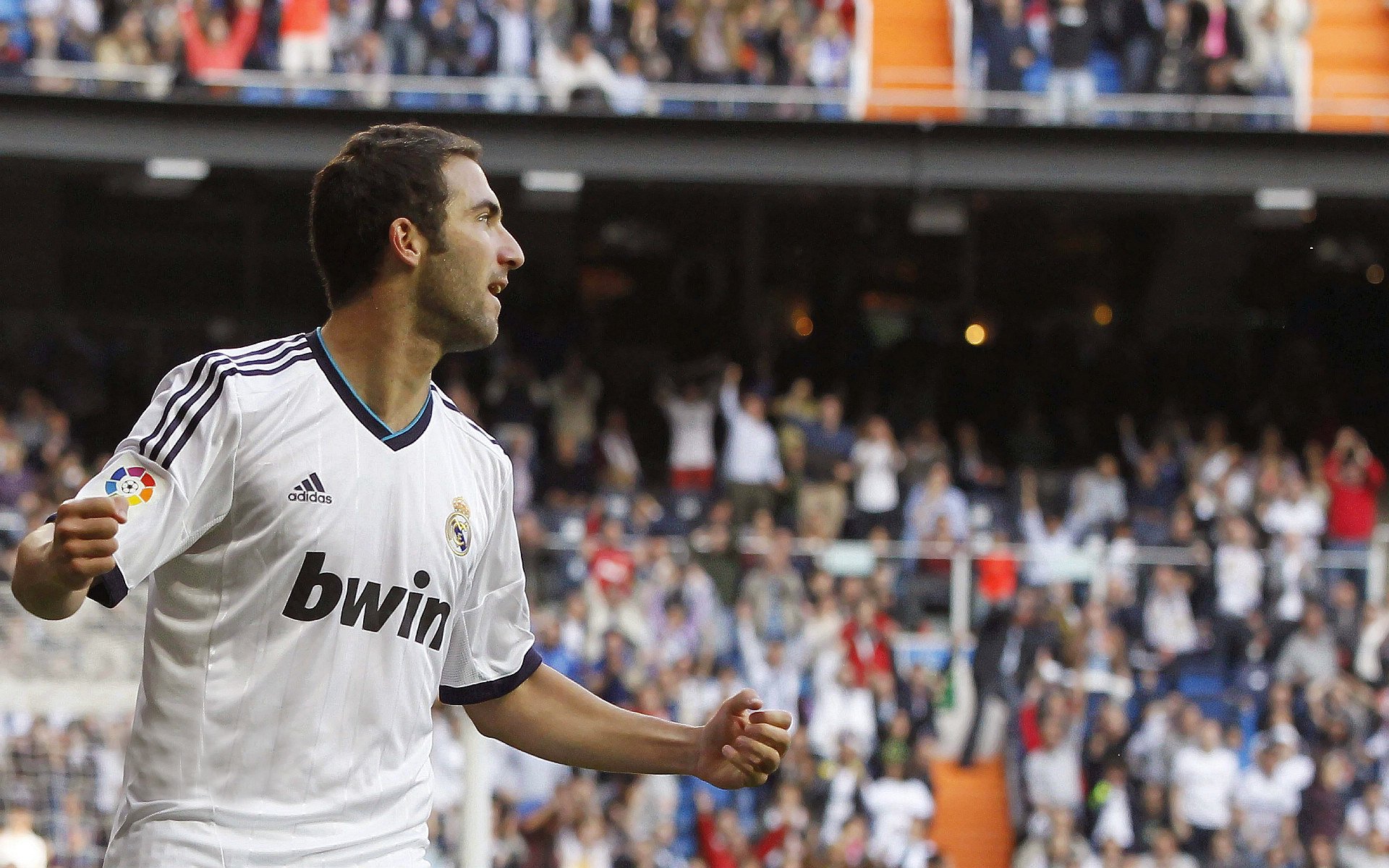 南特击败雷恩卫冕封王，暂时登顶积分榜，南特对洛里昂的比分预测